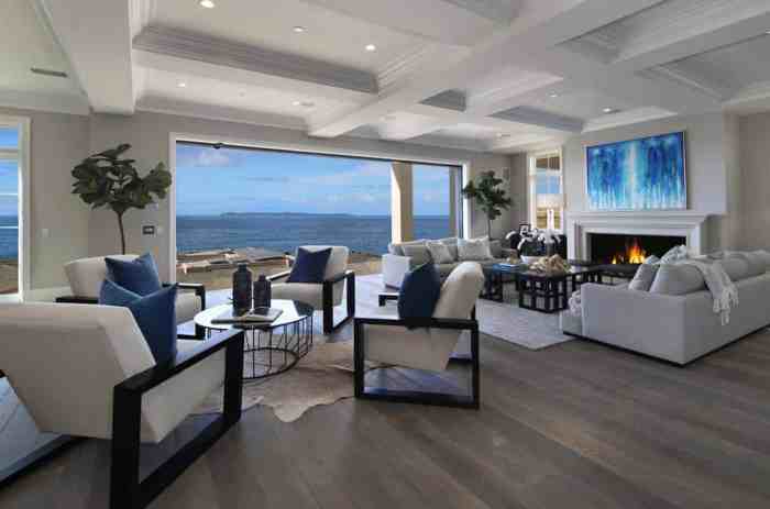 California beach house interior design