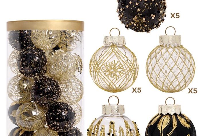 Black and white christmas tree decoration