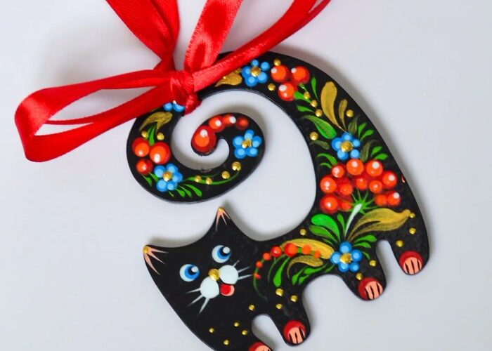 Black cat tree decoration